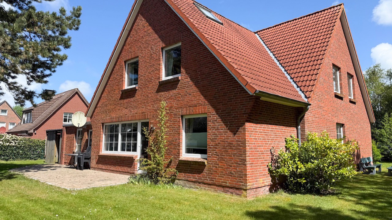 Familiäres Wohnhaus auf Eckgrundstück